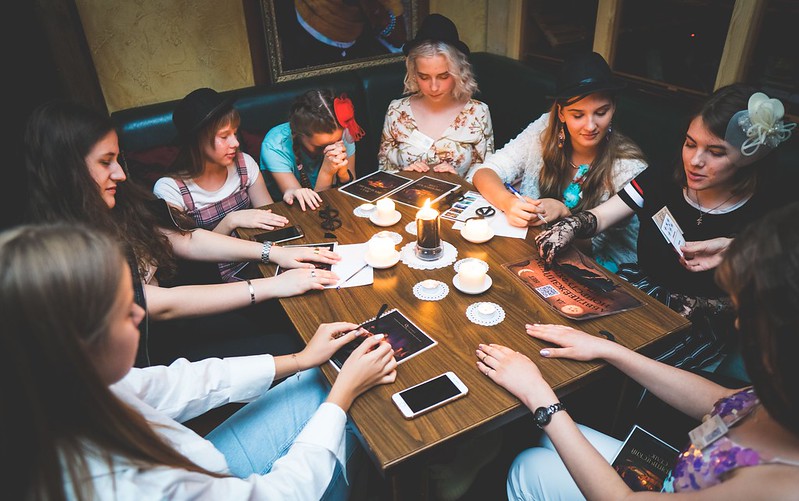 Хэллоуинская вечеринка с мистической атмосферой в Kazan